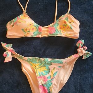 Ripcurl reversible bathing suit